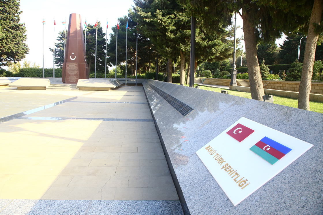 15 sentyabr - Anadolu və Qafqaz türklərinin əbədi qardaşlıq günü